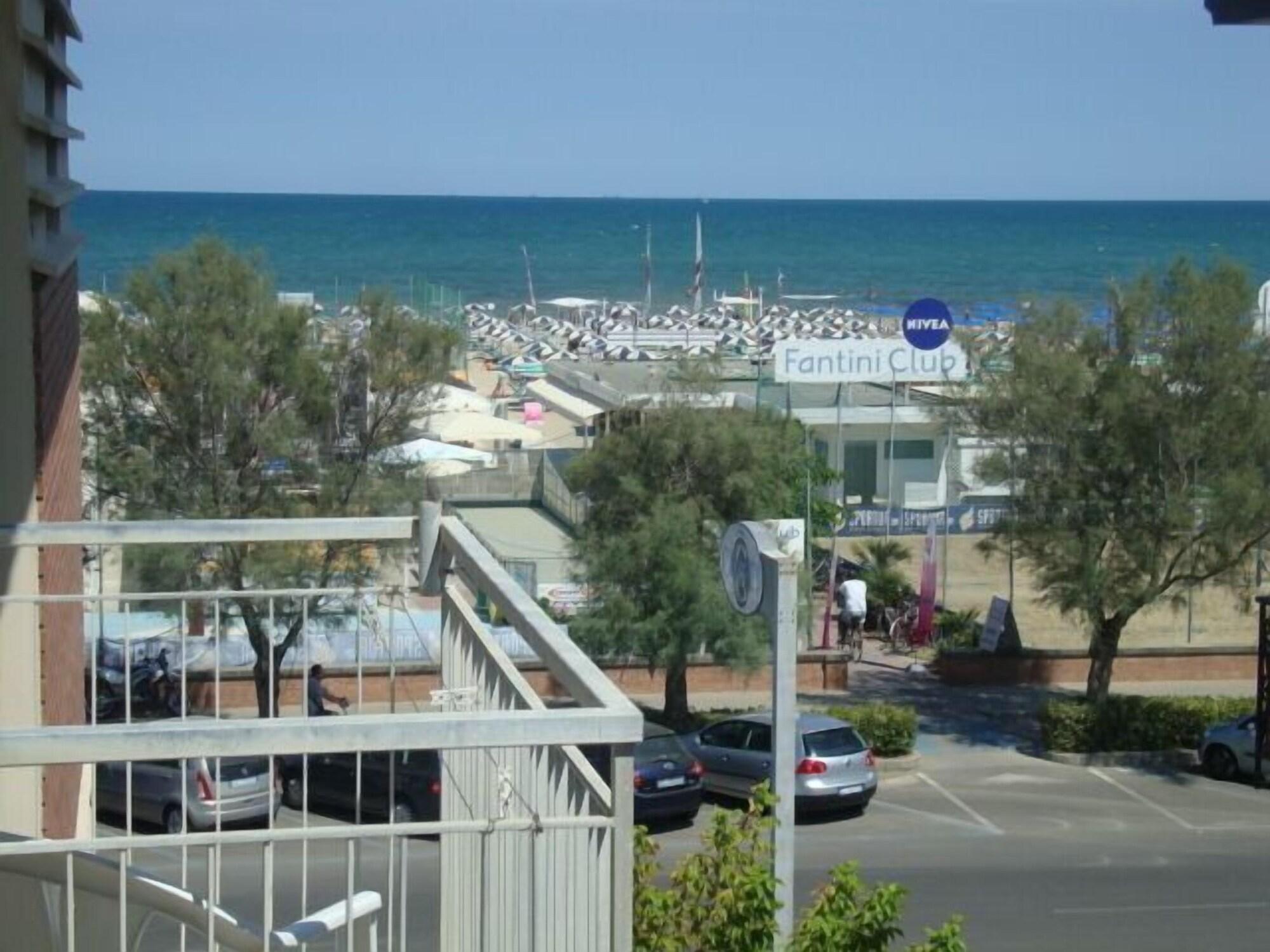 Sportur Club Hotel Τσέρβια Εξωτερικό φωτογραφία